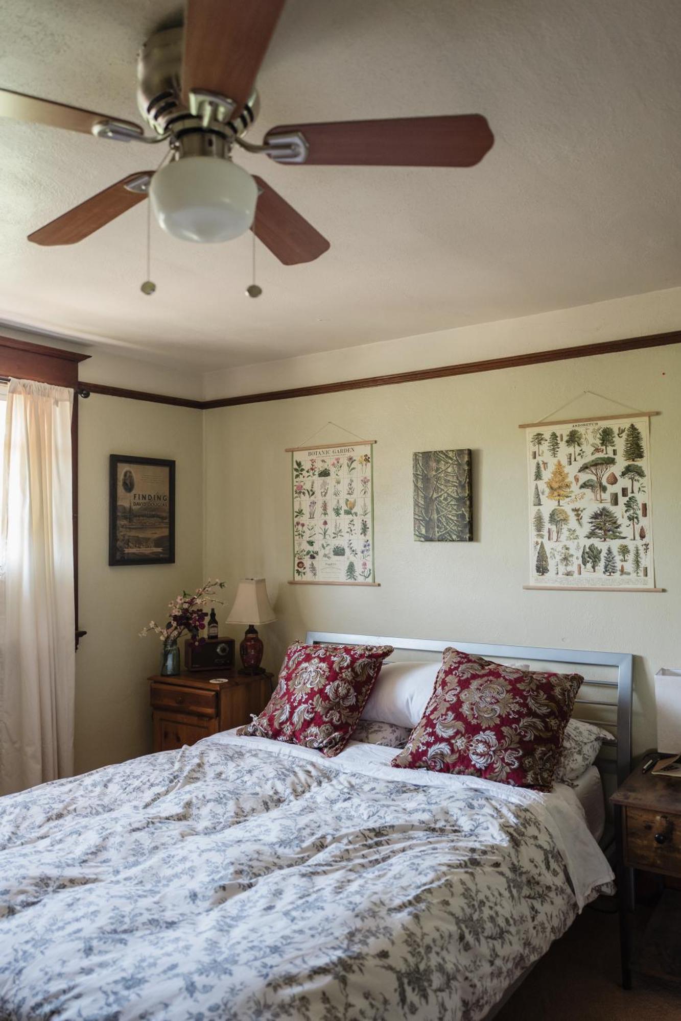 Southeast Portland Comfy & Eclectic Craftsman Home Eksteriør billede
