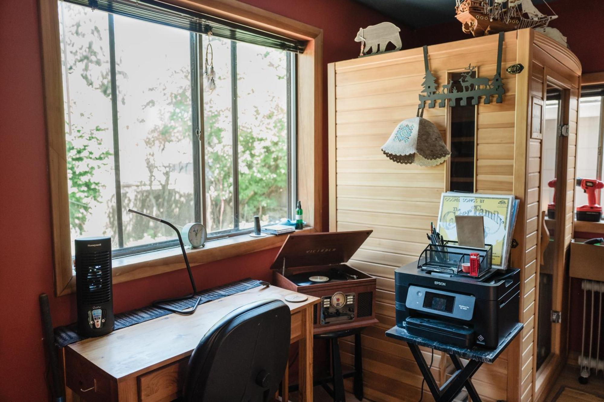 Southeast Portland Comfy & Eclectic Craftsman Home Eksteriør billede